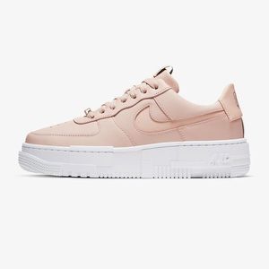 Nike Air Force 1 Pixel, Size 8